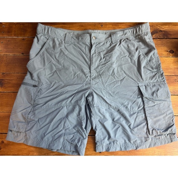 Columbia Cargo Shorts Men's 42 Gray Hiking Omni-Shade Camp Fish Outdoor Rip Stop - Picture 1 of 7